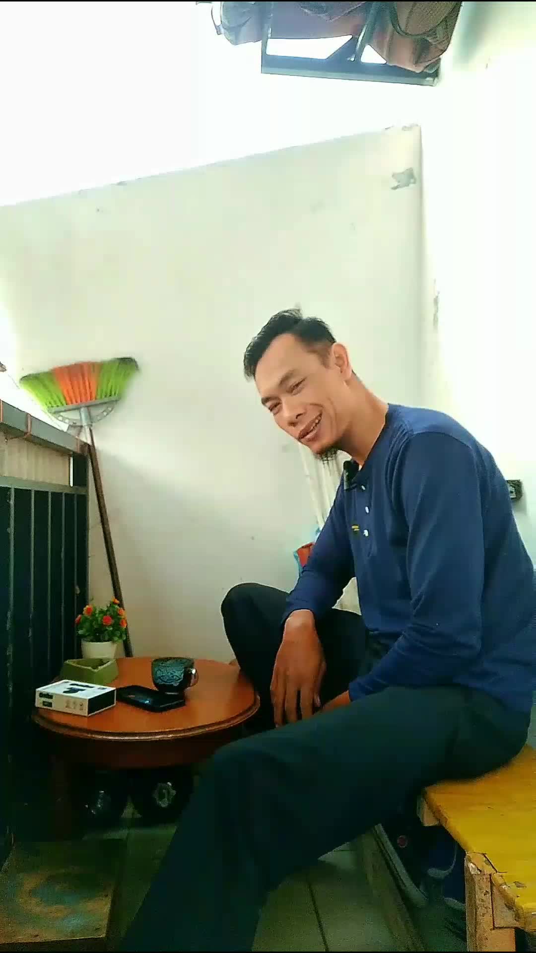 Ngopi enak #MyFirstVideoOnHot+ #HOTrctiplus #RCTIPlus 