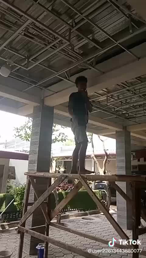 mencari sesuap nasi 