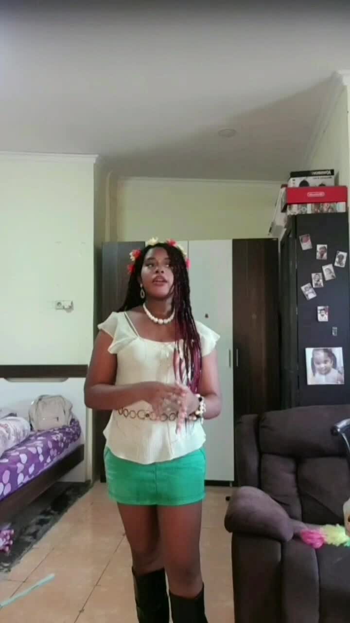 IDOL_XIV NATASHA LYNN 16 TAHUN BEKASI JANGAN HILANGKAN DIA / MY EVERYTHING