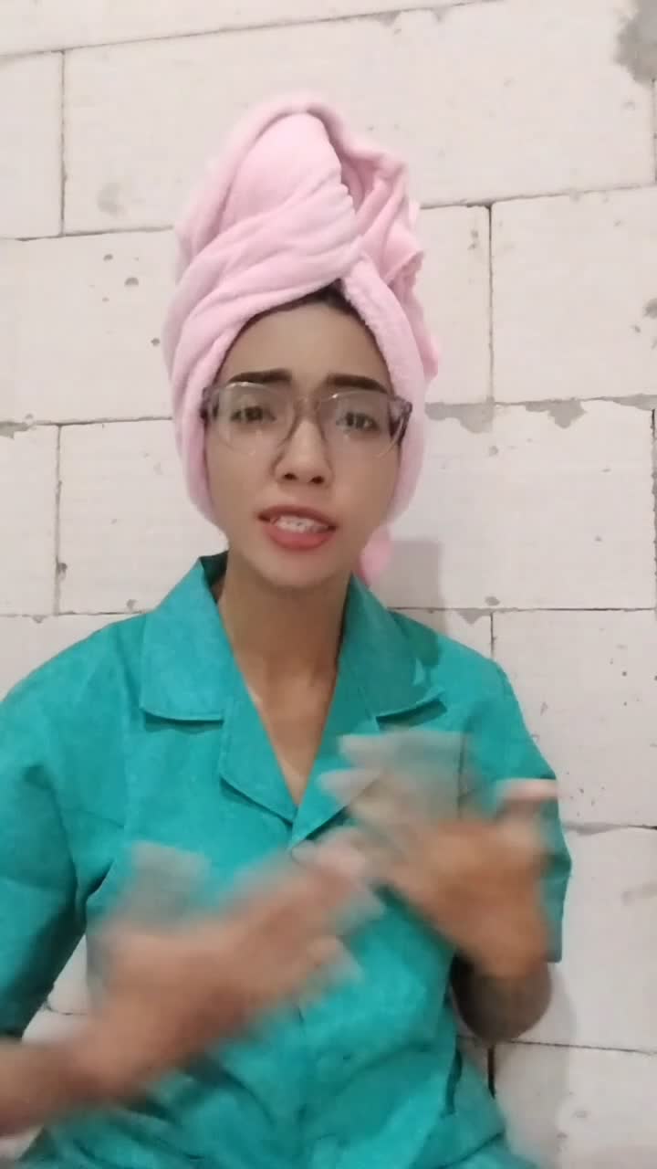 sedunia kalo bisaa 🤣

#HOTrctiplus #fypシ゚viral #1TRENDING 