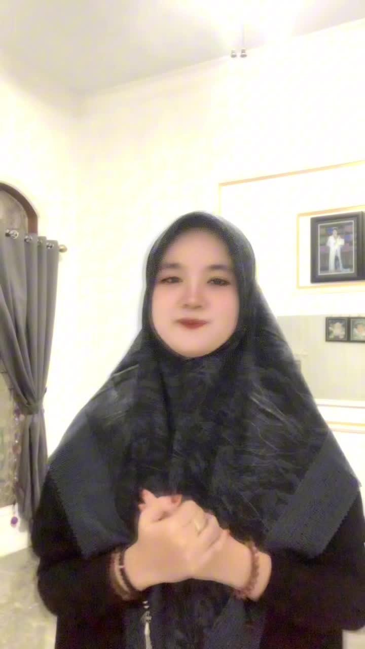 KDI 2024 (REYCHA ARINI) UMUR: 17 TAHUN ASAL/DAERAH : BANGIL
KECAMATAN BANGIL.KABUPATEN PASURUAN.PROVINSI JAWA TIMUR
NYANYIAN RINDU(EVI TAMAL