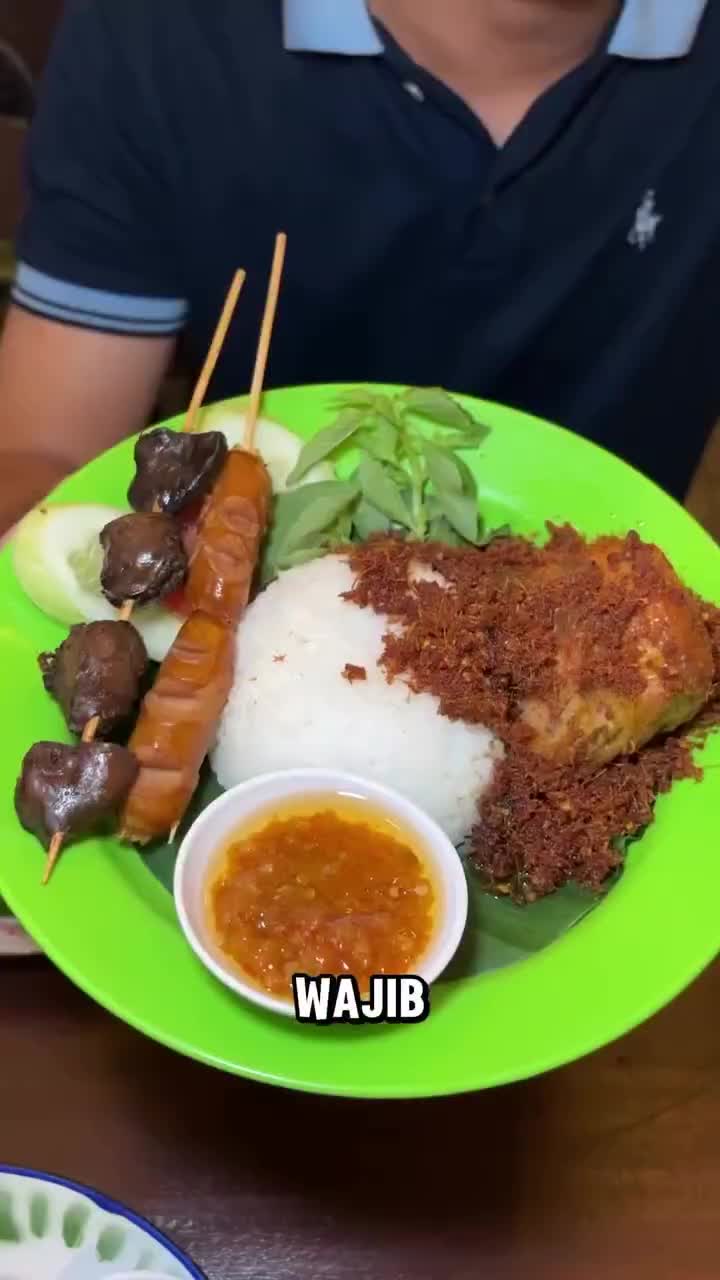 Warung Mbah Petruk
#Fyp #masakanenak #reviewmasakan #kulinerviralbogor #kulinerbogor #bogor #bogorhits #rekomendasikuliner #food #lovekuline