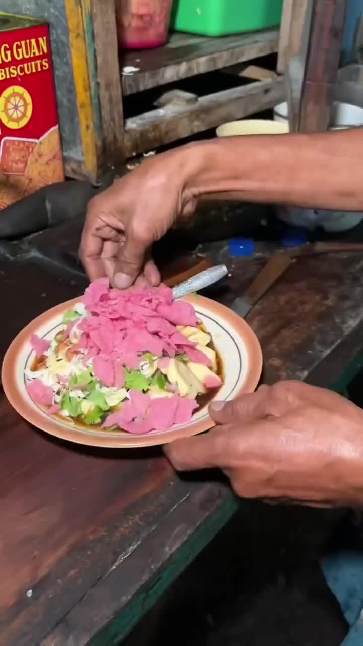 Tahu kupat rekomendasi banget bolo #HOTrctiplus 