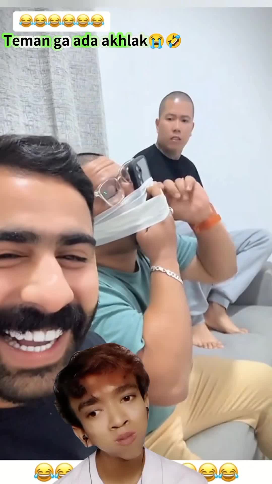 temen gak ada akhlak 😭🤣🤣🤣🤣🤣🤣 #funny #reactiont #duett #lucu 