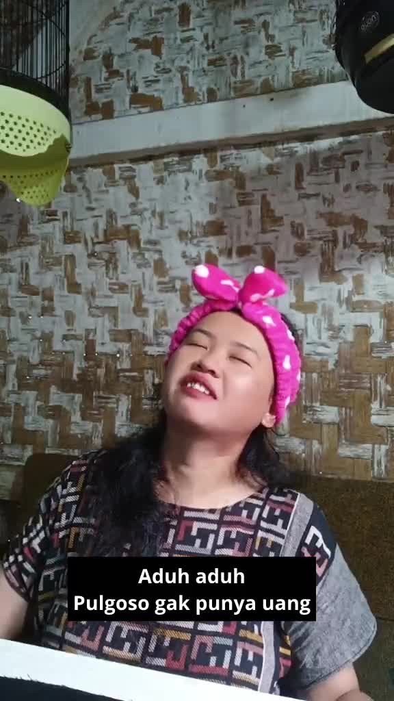 hiburan dulu barudak?
 #short  #HOTrctiplus  #RCTIPlus  #komedi  #fyp 