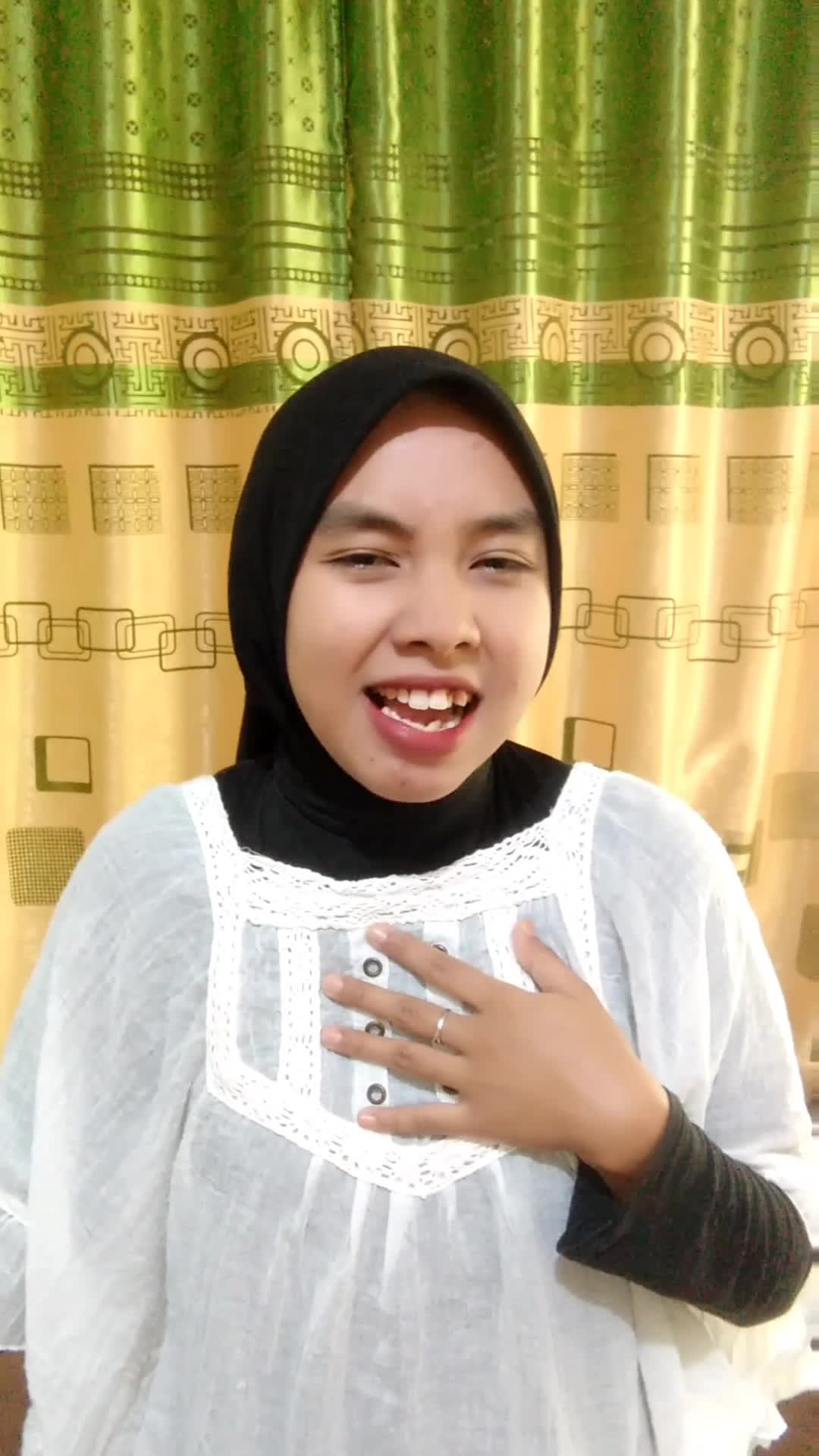 assalamualaikum, bismillah perkenalkan saya Syifa Yuliana Putri Ardelia (21th) asal sumatera barat🙏🏻 #AudisiKDI #onlineauditionkdi  #kdi2025