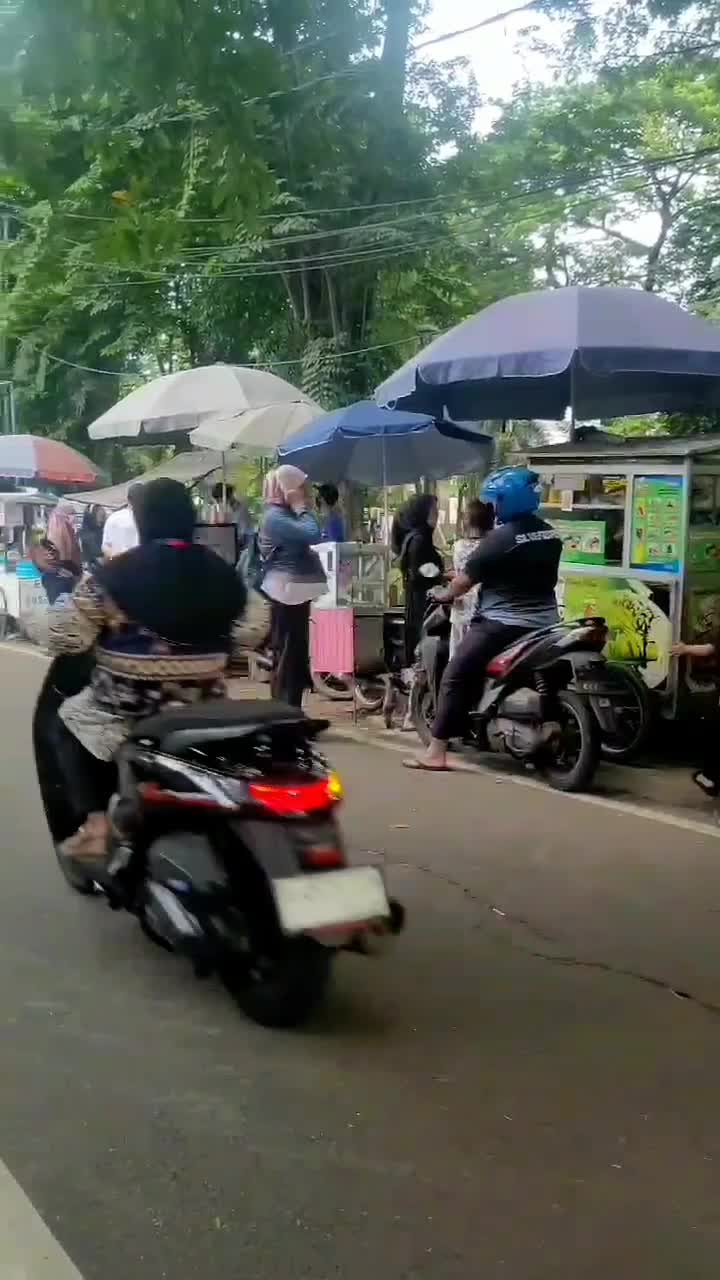 Jalan-jalan sore