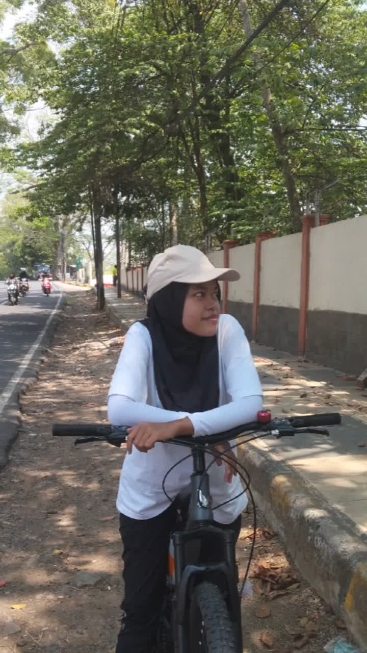 Awalnya ku cuma cobain🤭
 #sepeda  #gowes  #RCTIPlus 