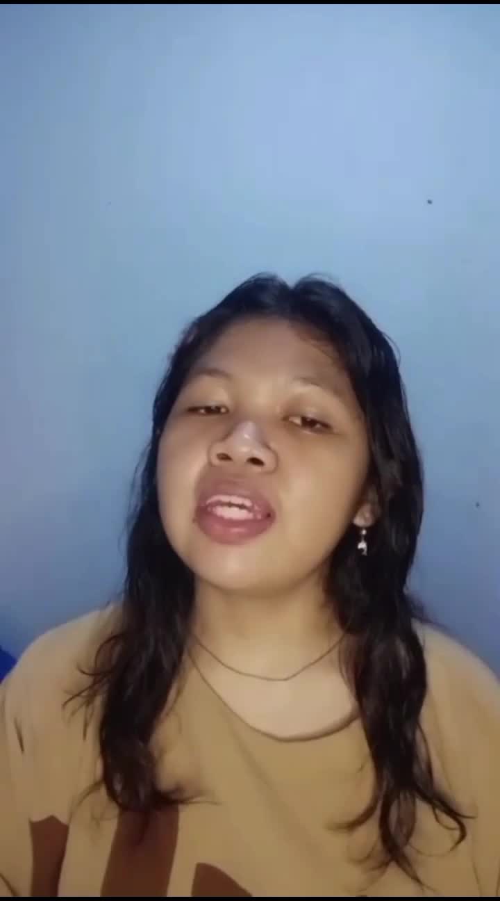 IDOL XIII NAMA:SASKIA GITA CAHYANI USIA 19 TAHUN DOMISILI JAKARTA SELATAN JUDUL LAGU MELAWAN RESTU