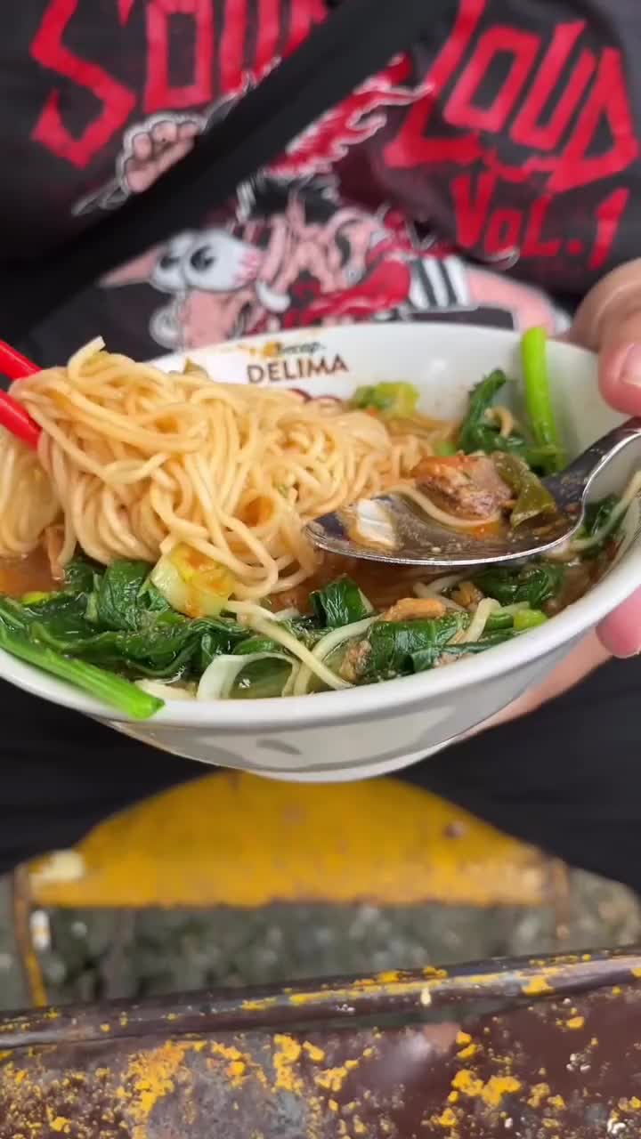 mie ayam paskah sutris depan polres bolo cus