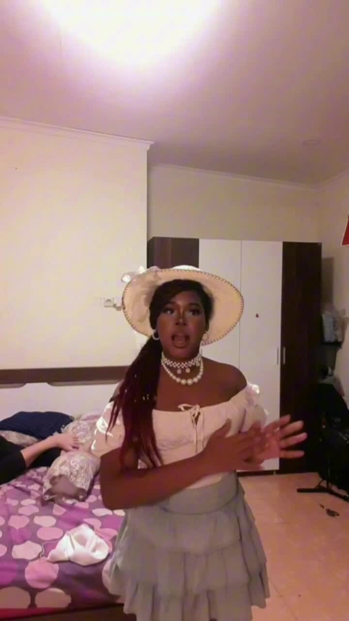 IDOL_XIV NATASHA LYNN 16 TAHUN BEKASI JANGAN HILANGKAN DIA /  MY EVERYTHING