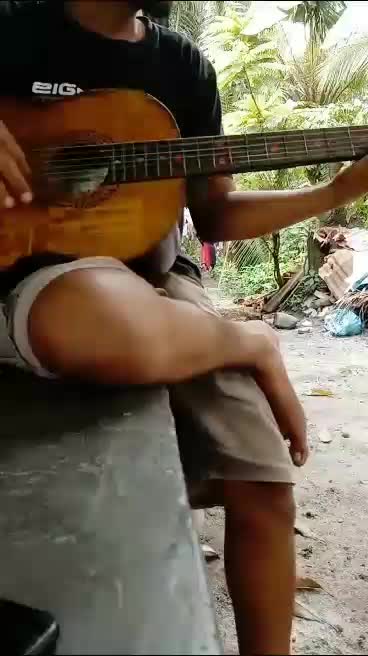  #terendap lara