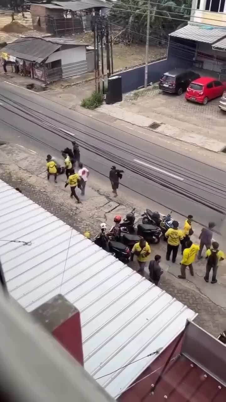 begal di lampung dilumpuhkan, udah kaya GTA Belom? 

 #LaguViral  #fyp  #Viral 