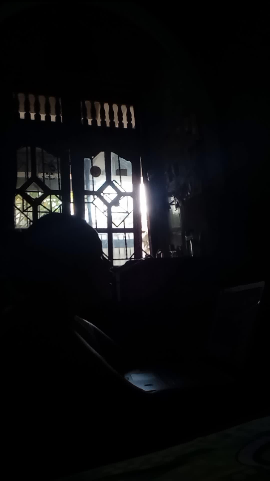 waktu indonesia bagian "langit favorit" (?!)