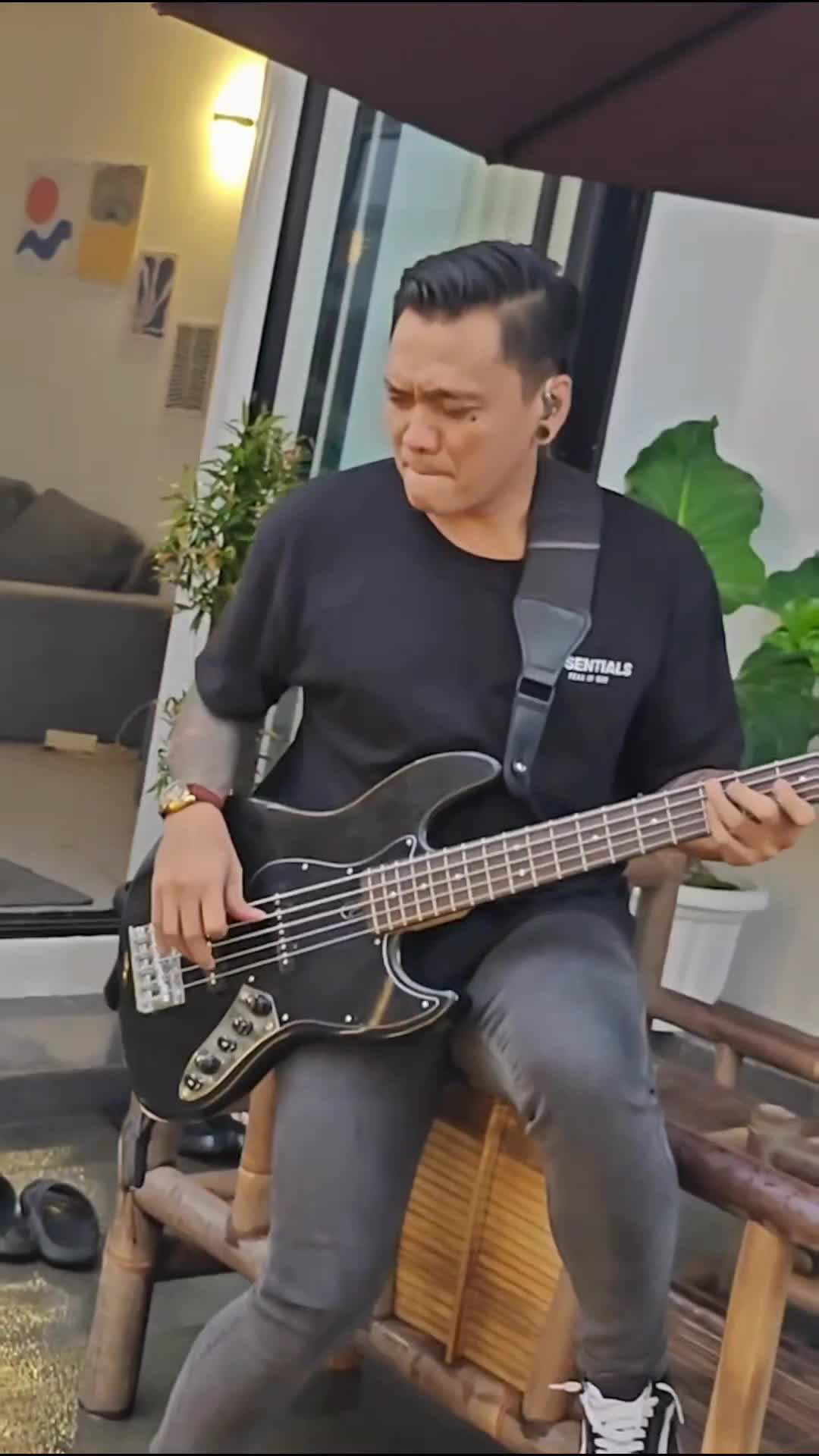  #mirasantika #rhomairama 