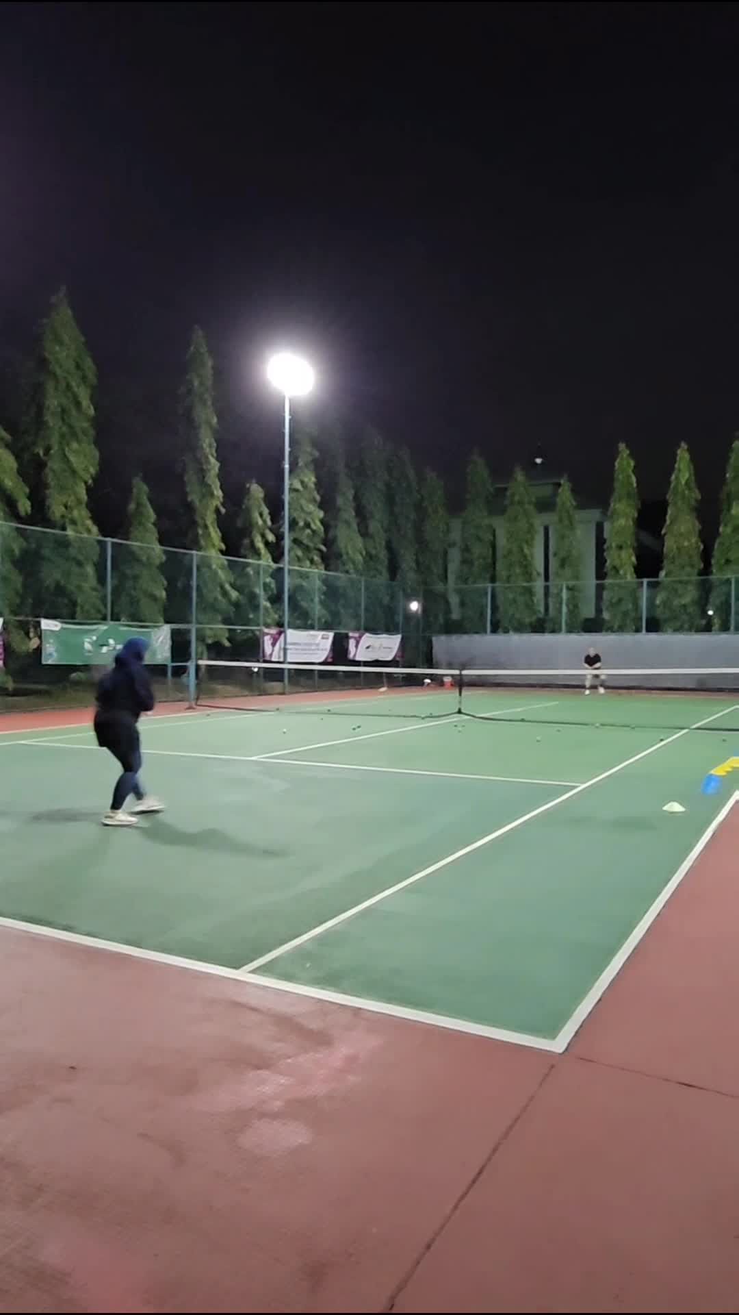 olahraga malem 🎾

 #tennis #olahraga 
