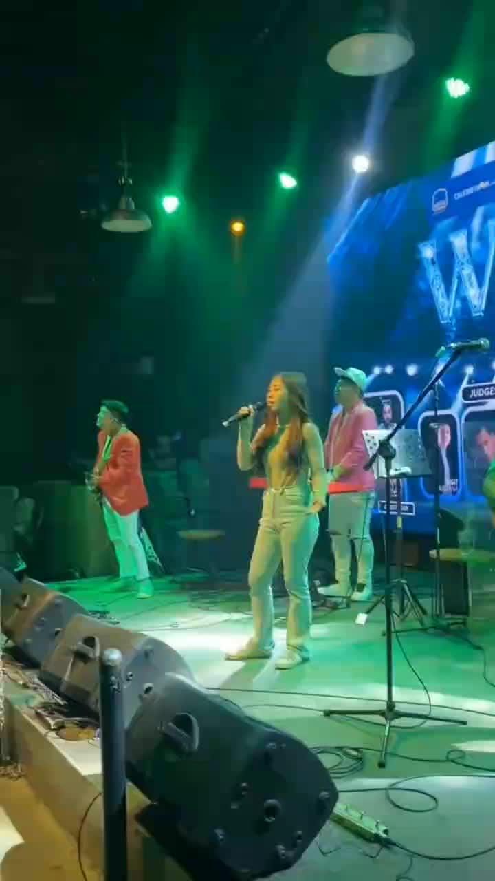 Ardila Cristi - Tak Segampang Itu 