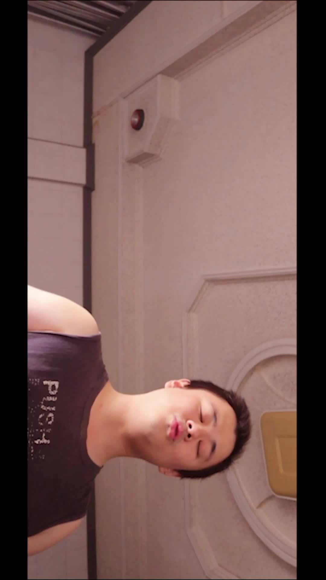 Short Acapella On "Tampar" By Juicy Luicy