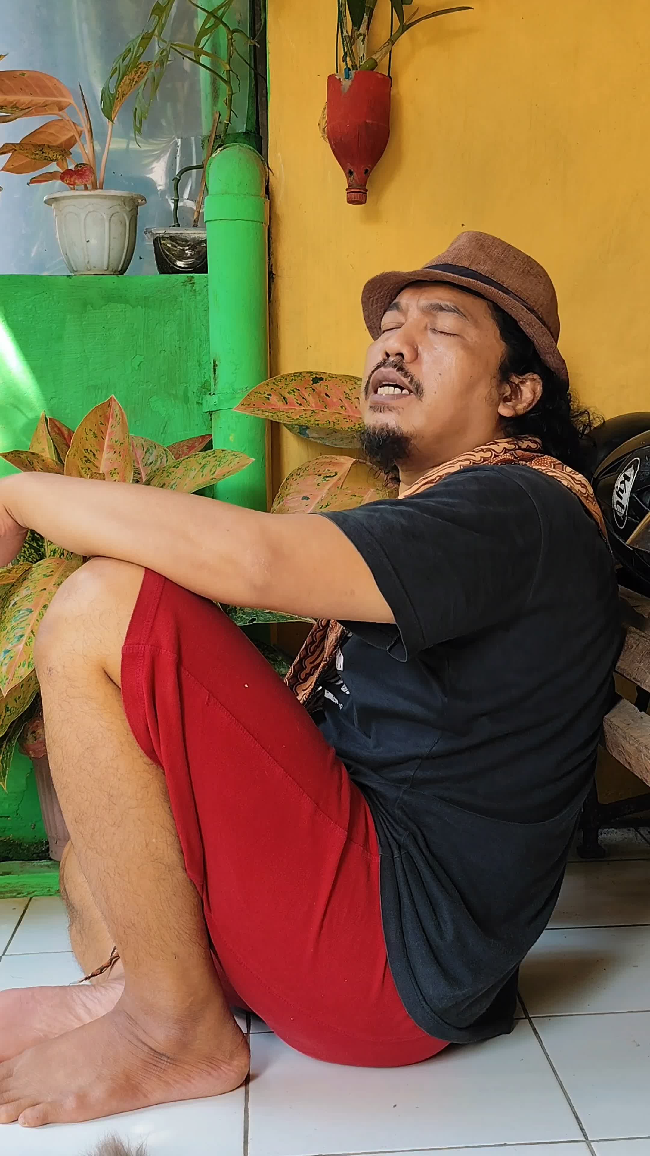 Nyieun lagu  #RCTIPlus  #komedi 