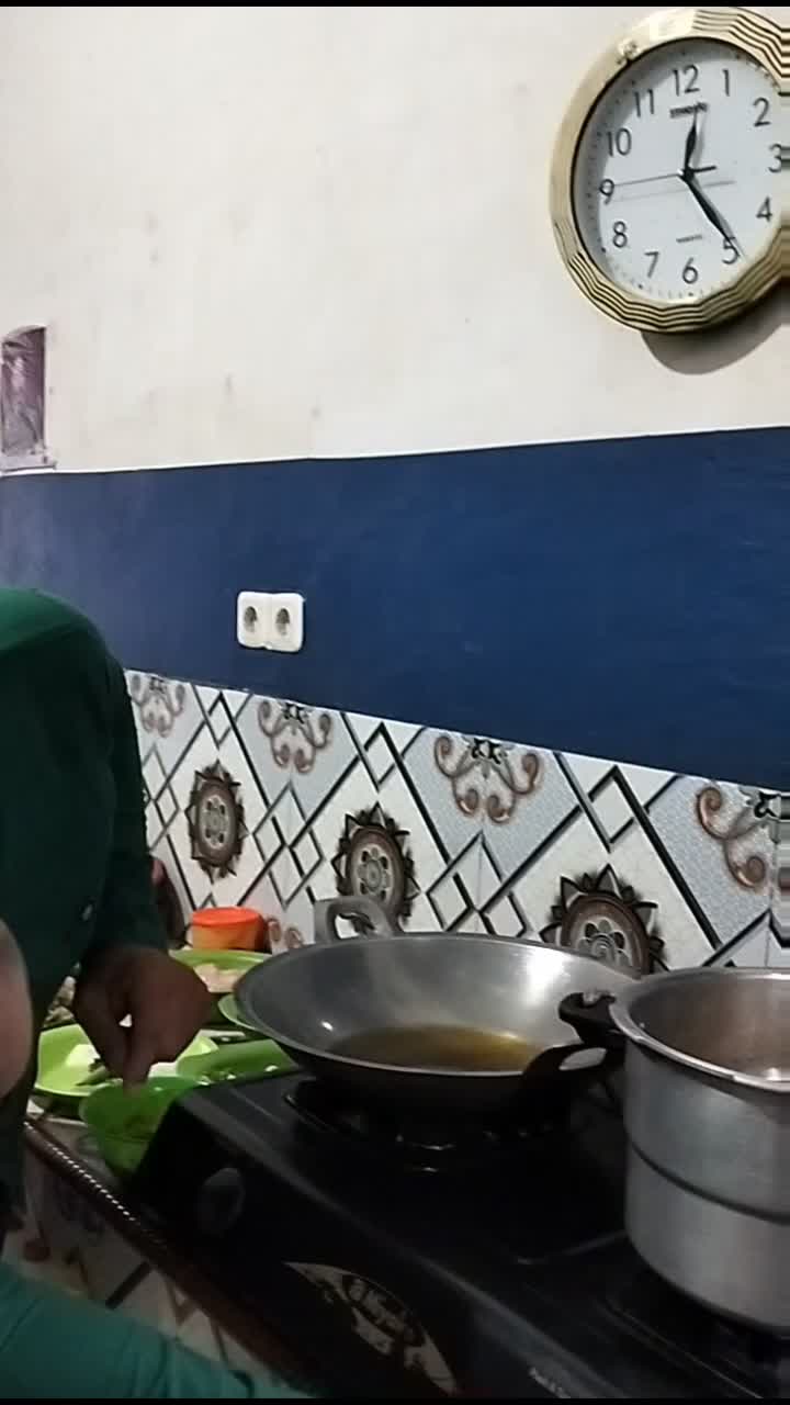 mie Titi khas Makassar
 #OnlineAuditionMCI13