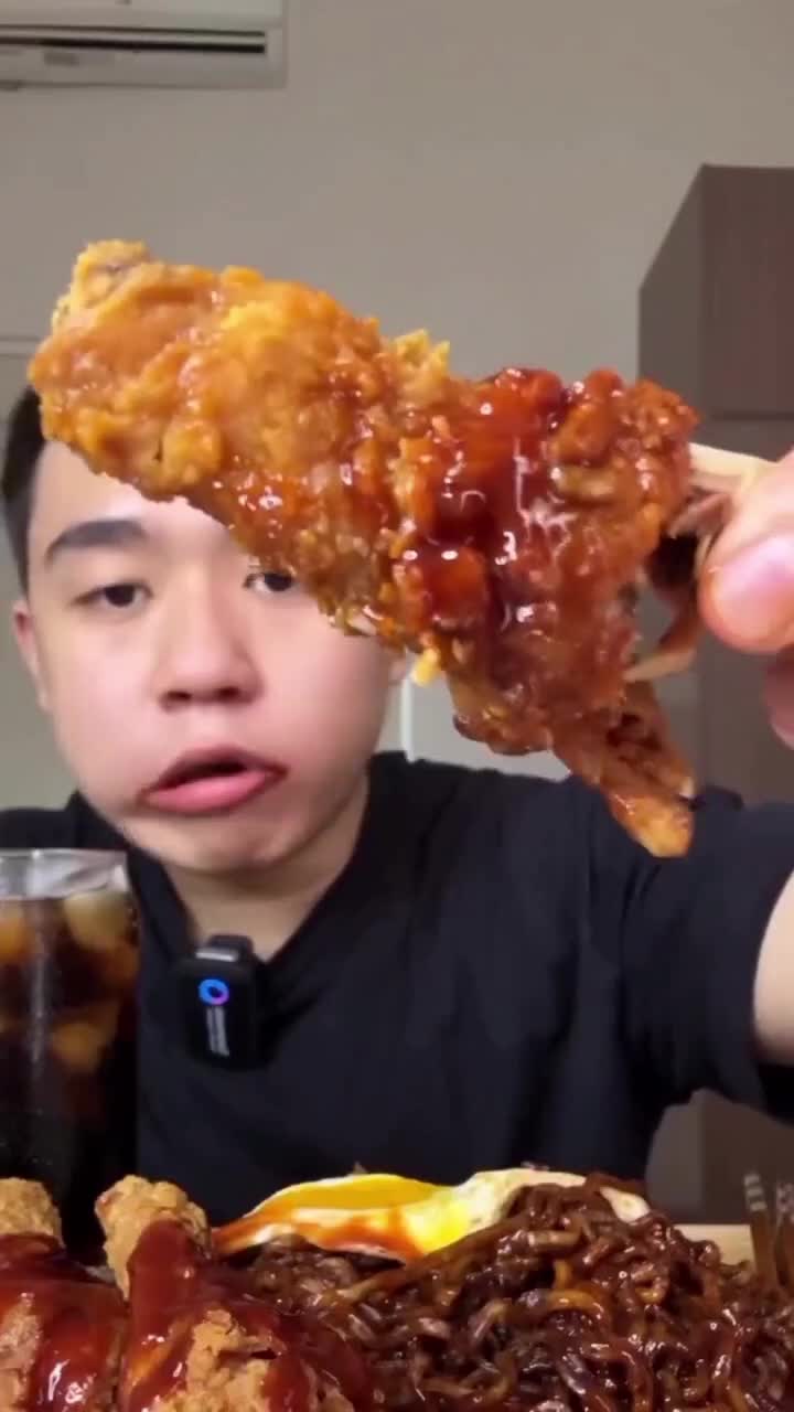Mukbang Makan Besar
#Food #Videomasakan #videomakanan #Like #Follow #videolucu #Mukbang #Mukbangmakanbesar #Viral #videoviral #Fyp #lucu #ng