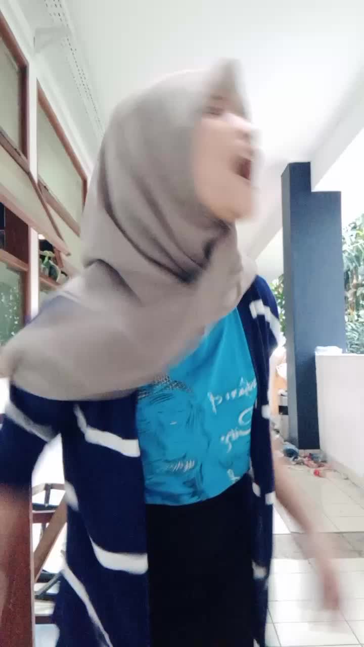 Agak males sebenernya...