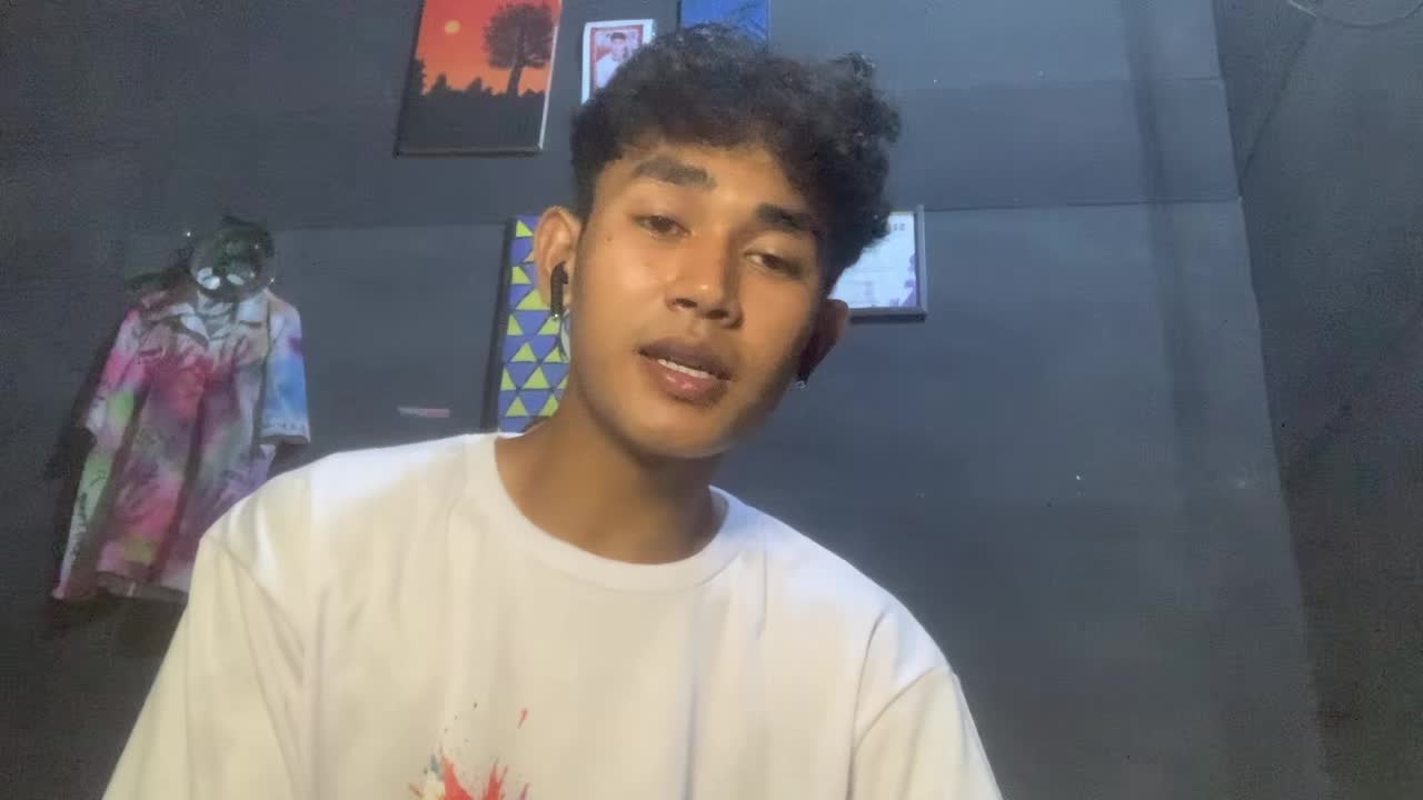 IDOL_XIII Farrel Edwarlen Nugraha 19tahun Sumatra barat Dharmasraya