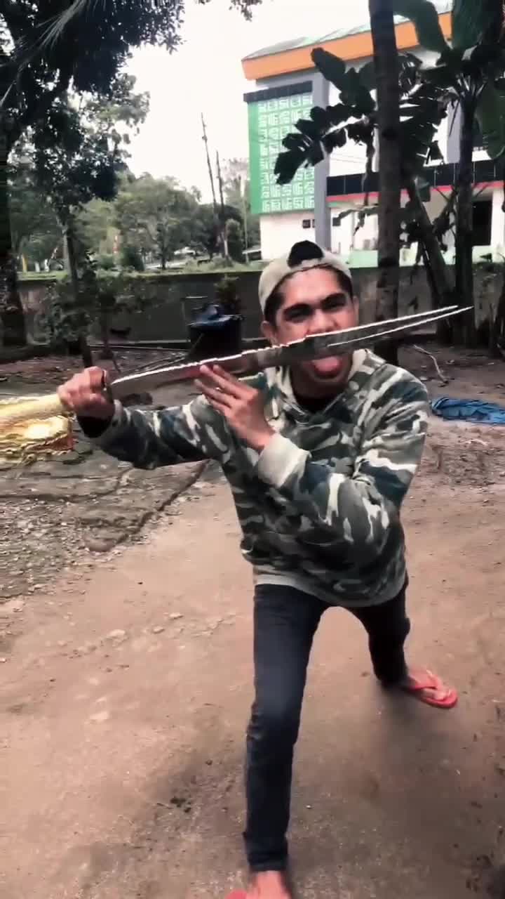  #cakalelepelauw
 #lestarikanbudaya
 #budayamaluku
