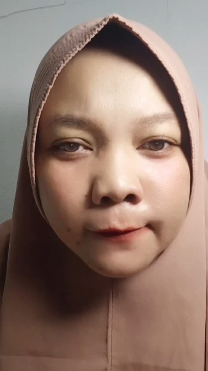 kok beda yaaaa manda