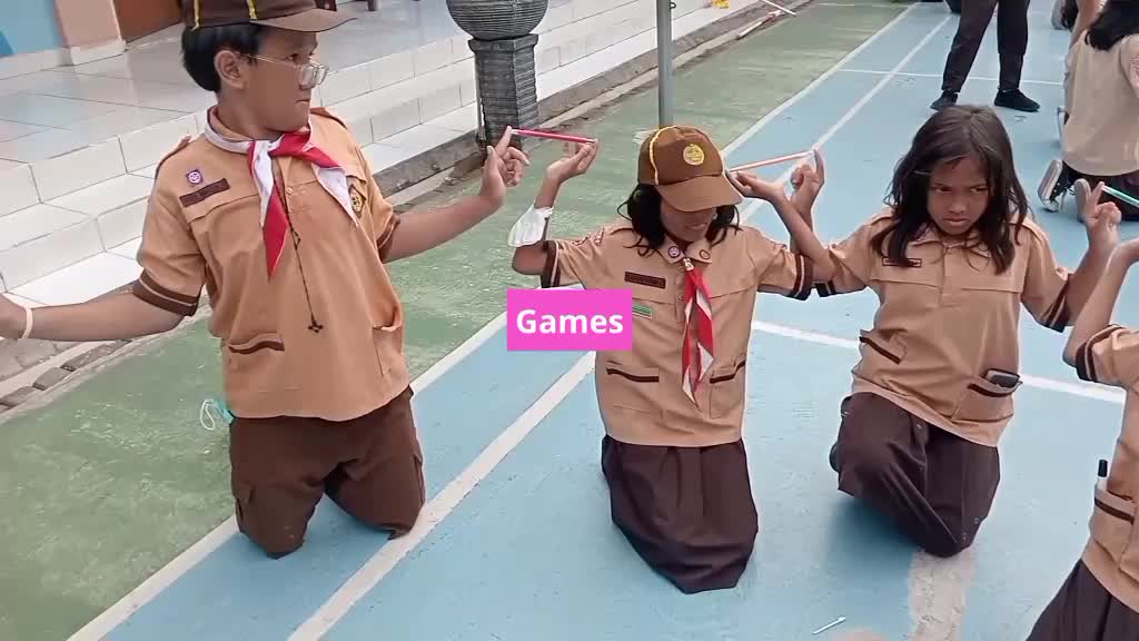 Games  #Dityaajipradana  #pertamakalimasuksekolahdasar 