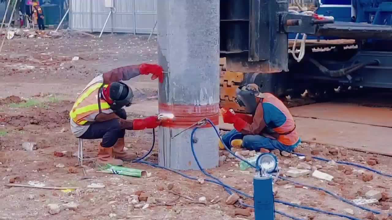 proses pembangunan tol kediri 
mojoroto kota kediri 