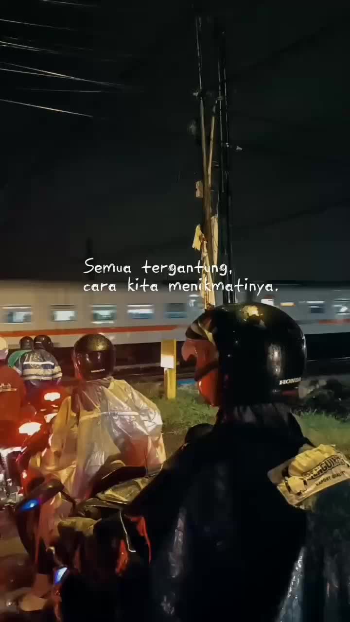  # fyp #keretaapiindonesia #katakata 