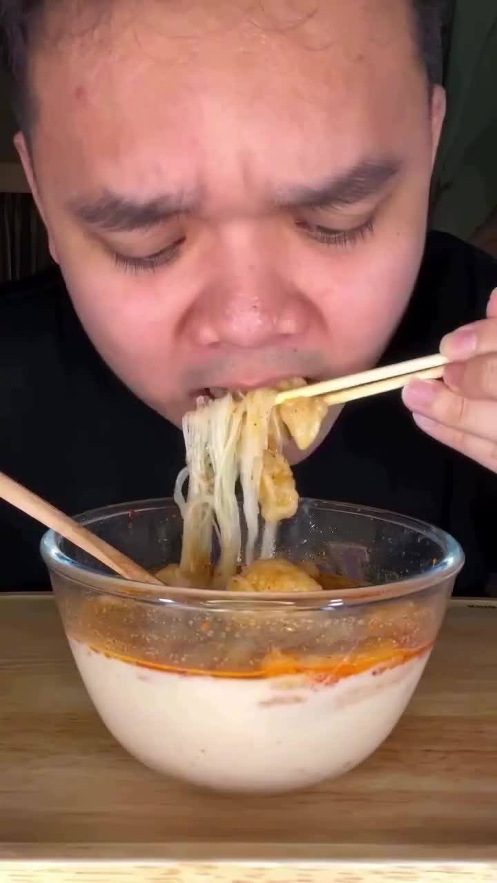 Mukbang Makan Besar
#Food #Videomasakan #videomakanan #Like #Follow #videolucu #Mukbang #Mukbangmakanbesar #Viral #videoviral #Fyp #lucu #ng