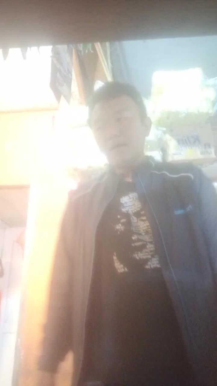 Nama Jecky Rinaldo Pardede .  Asal Balige . Audisi Medan .  Profesi Wiraswasta Berniaga ..