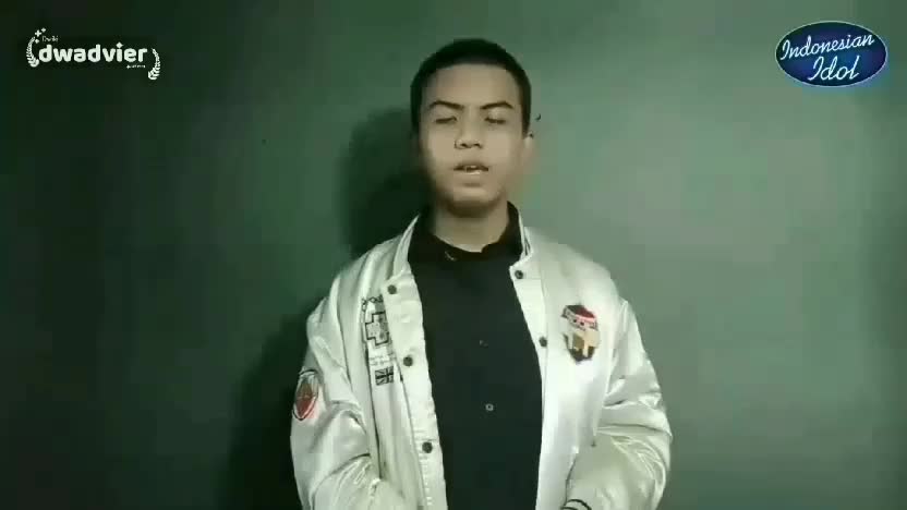 IDOL_XIV DWIKI ADITYA 16TAHUN PALEMBANG TUHAN TAHU KITA SALING CINTA