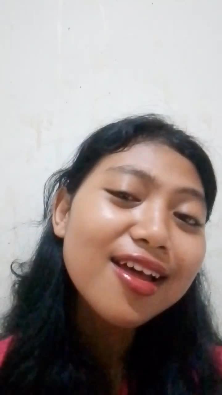 IDOL_XIII Siti Suarna Dg.Wani 24 tahun Makassar Melawan restu 