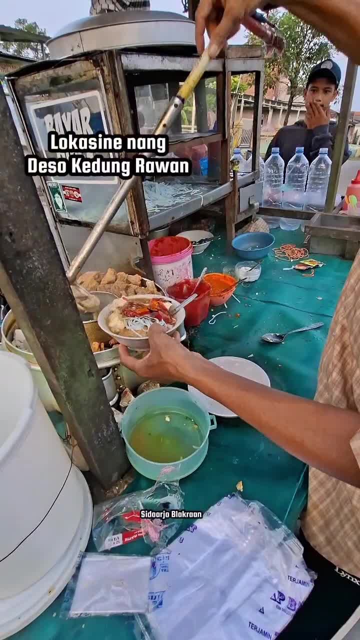 VIRAL DI SIDOARJO ! BAKSO SAK MANGKOK CUMA 5 RIBU

Cocok gawe sing luwe, langsung budal nang Bakso Cak Karto Kedung Rawan, bakso limangewu w