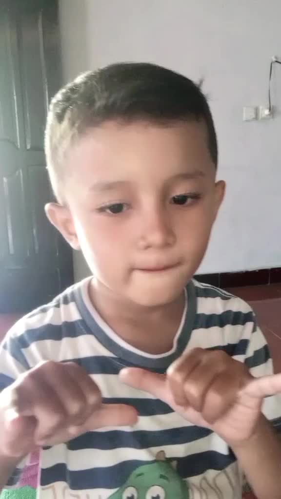 ngapain di bahas dah jelas beda kelas... 
slebew..... 
 #RCTIPlus 
#Semoga konten sindiran yg model gini viral dan jadi bahan koreksi yg mer
