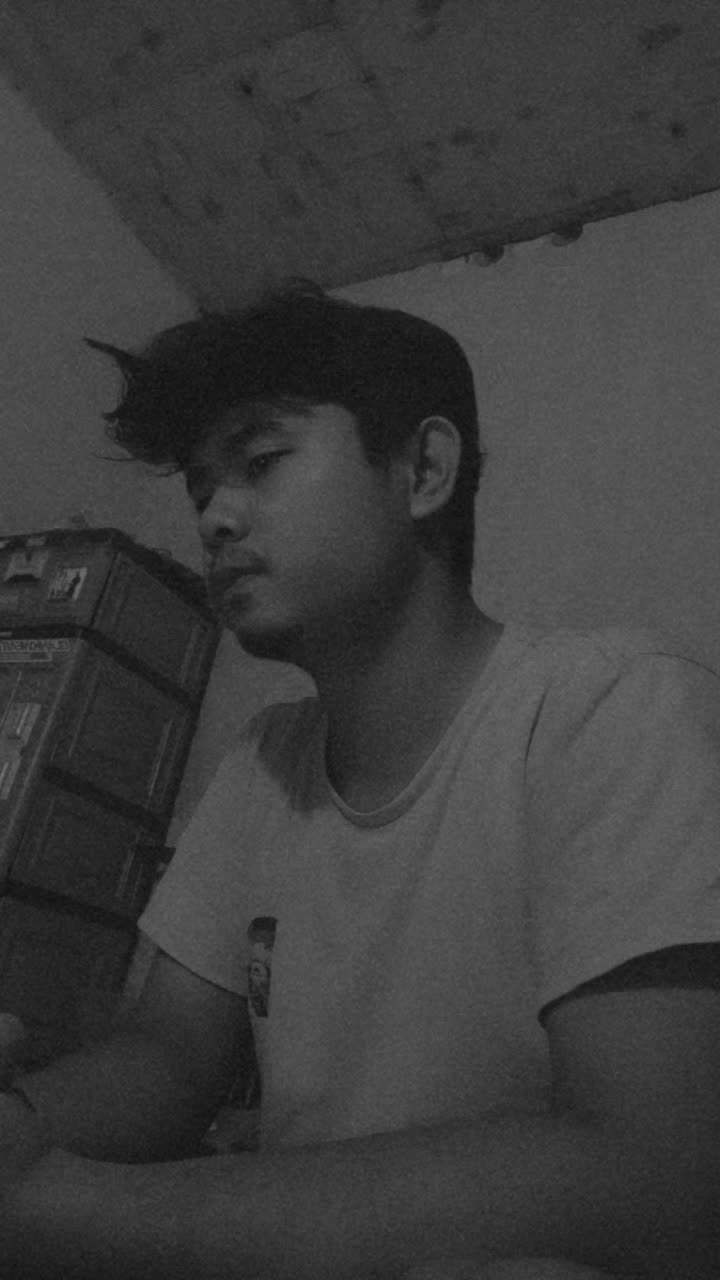 IDOL_XIII M. RISAL RAFI 21 TAHUN MAKASSAR THE ONLY EXCEPTION