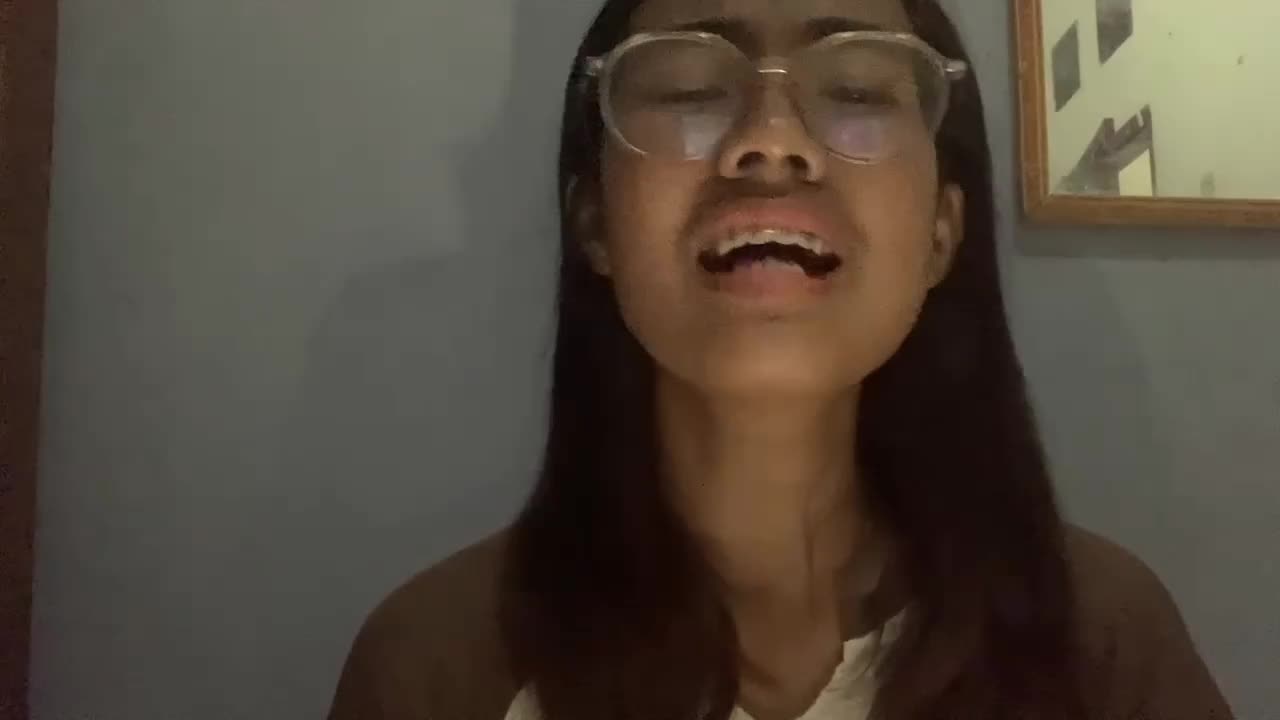 IDOL_XIII GABRIELLA SITEPU 19 TAHUN MEDAN BAHASA KALBU-TITIDJ 