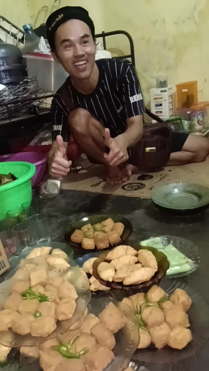 ngerjain si abah dulu