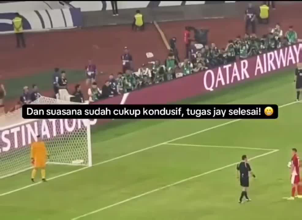 cerdas..bg Jay mengambil bola seolah-olah jd eksekutor penalti,krn dia tau klw penendang akan di intimidasi lawan #viral #fyp #timnasindones