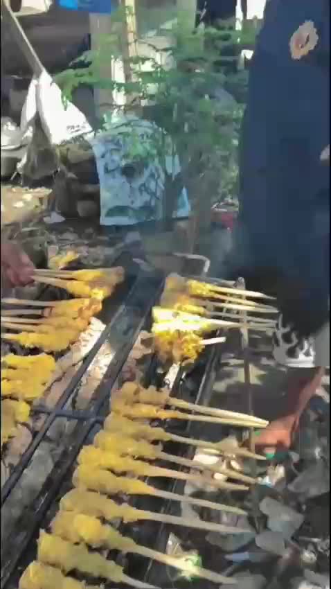 sate bali enak 