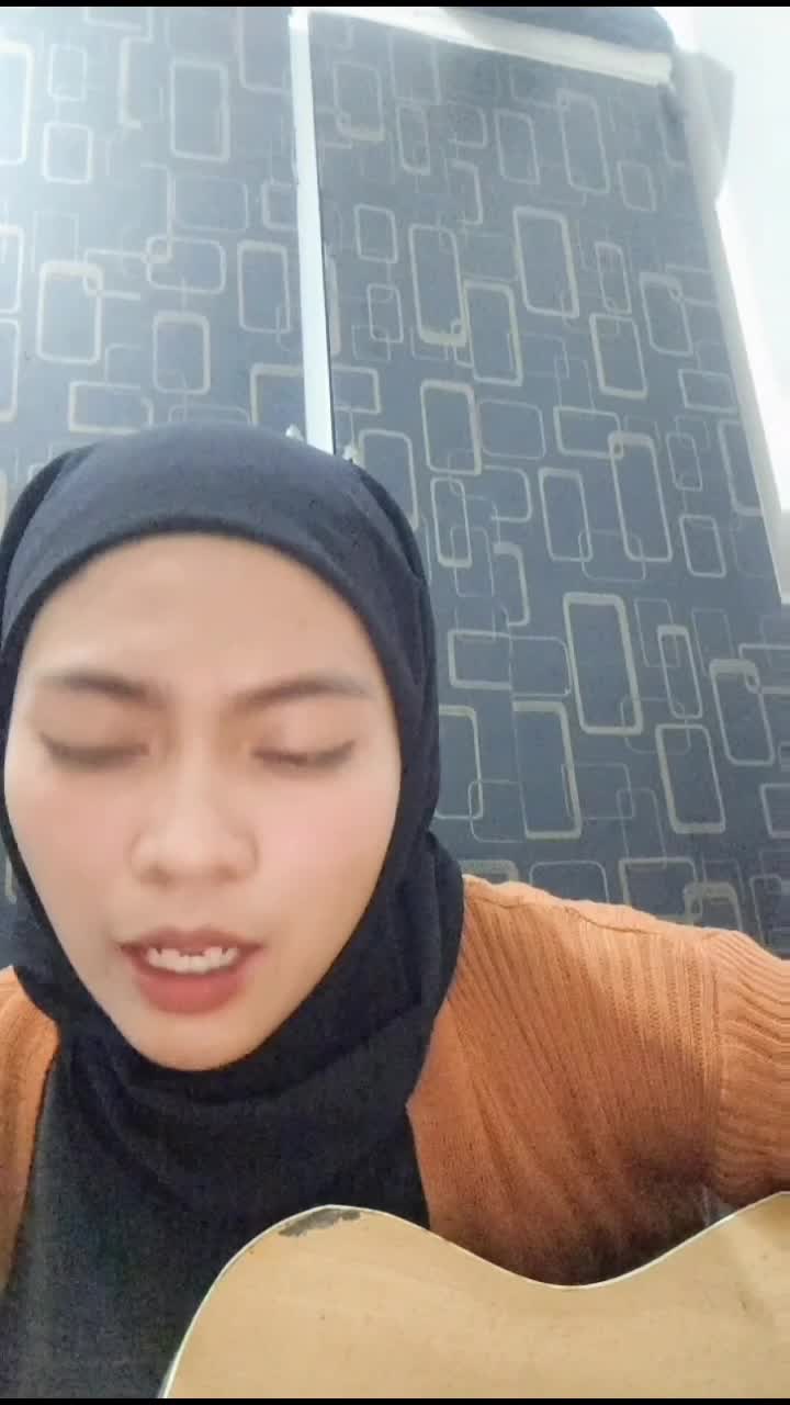 bernadya - untungnya Hidup terus berjalan 