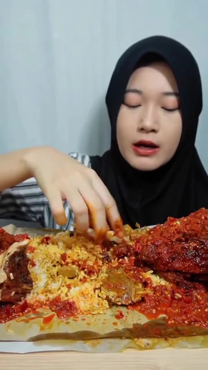 Mukbang Makan Besar
#Food #Videomasakan #videomakanan #Like #Follow #videolucu #Mukbang #Mukbangmakanbesar #Viral #videoviral #Fyp #lucu #ng