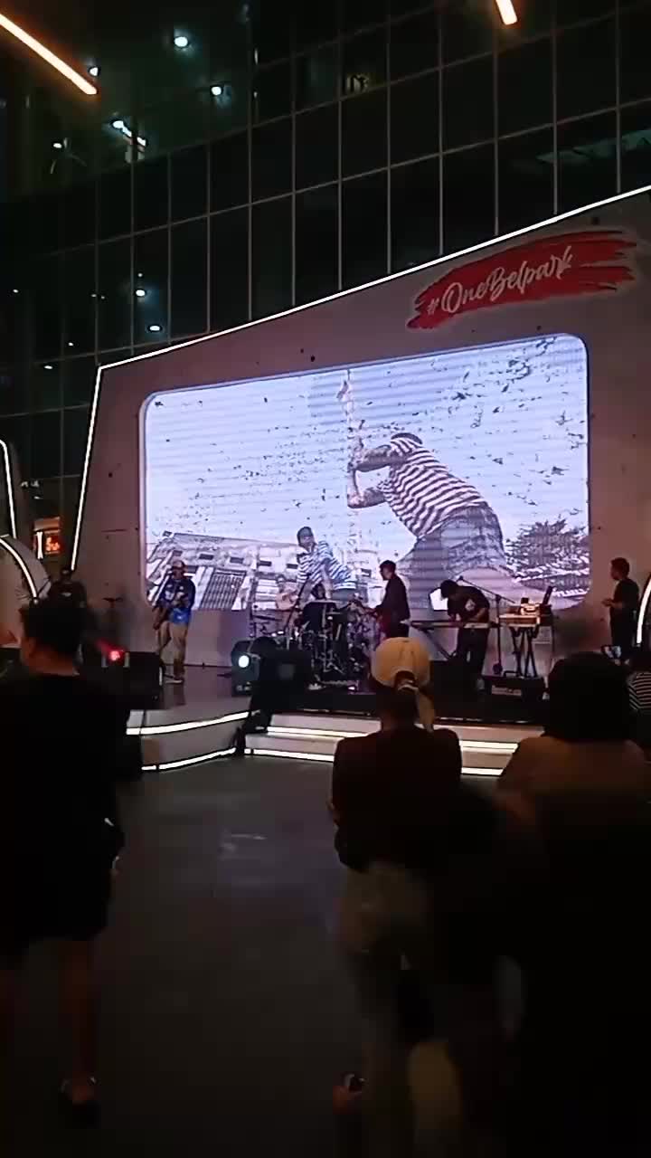 nobar indo vs Vietnam  #supershowsport
 #nobartimnasrctiplus