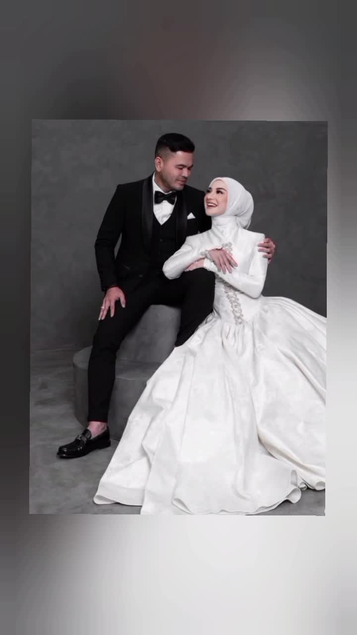 Iris Bella Melakukan sesi Foto  #fotoartis  #irisbellA 