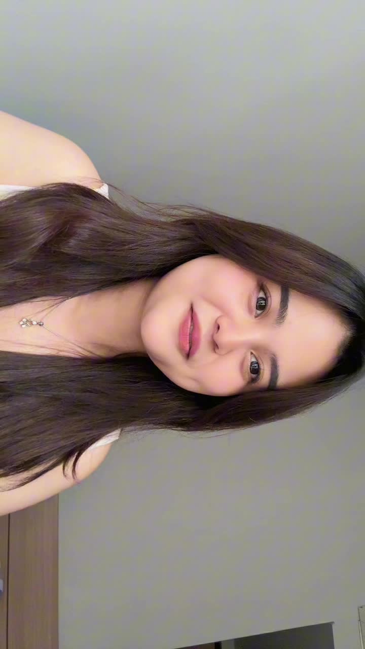 IDOL_XIII [Gheya Devina Natasya] [24Tahun] Jakarta [all i ask]