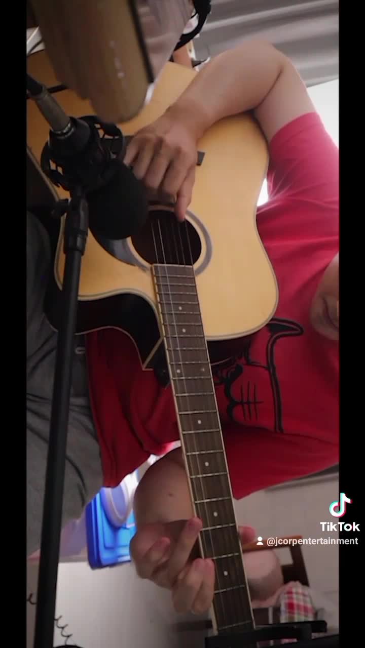 Short Fingerstyle Cover On "Baby" By Justin Bieber Ft. Ludacris