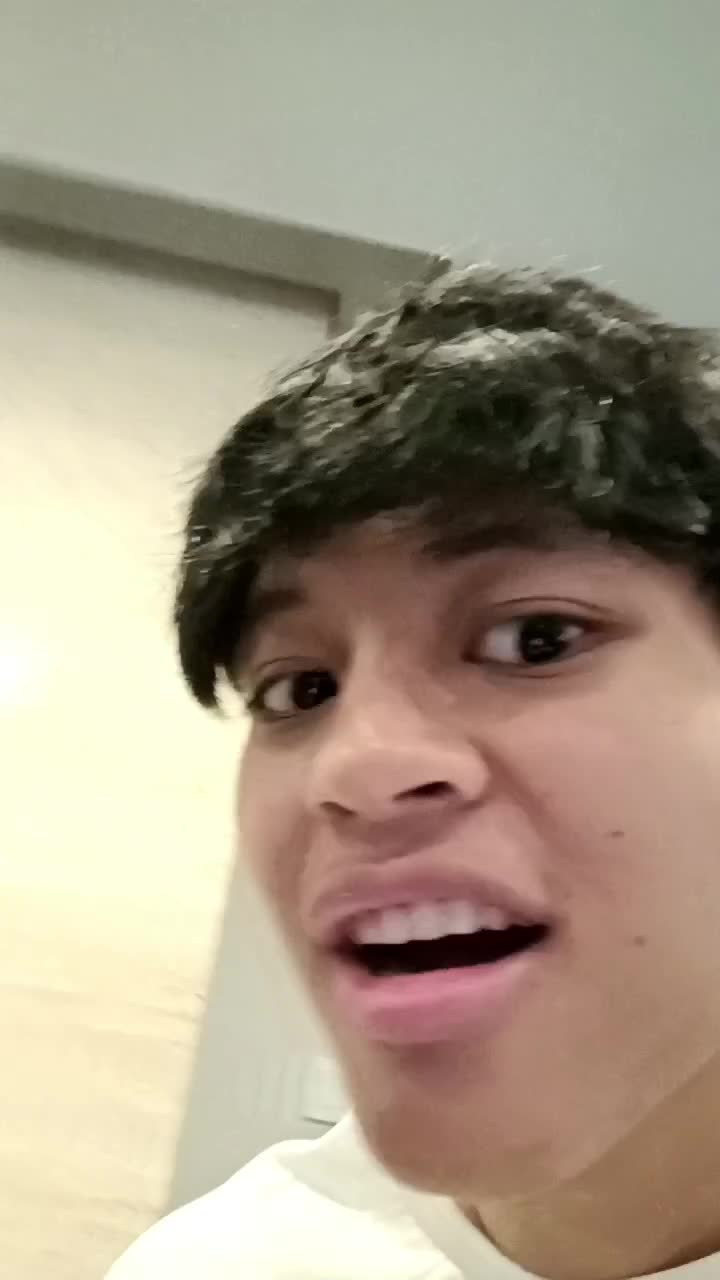 Ketemu kak Azia Riza guys